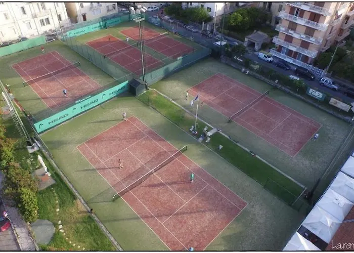 Capsulehotel Casa Kirki